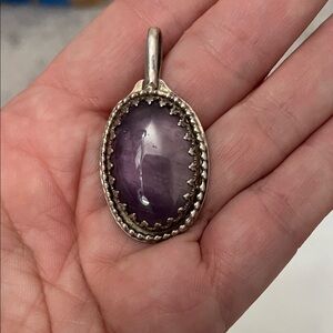 Elegant Amethyst and Sterling Silver pendant